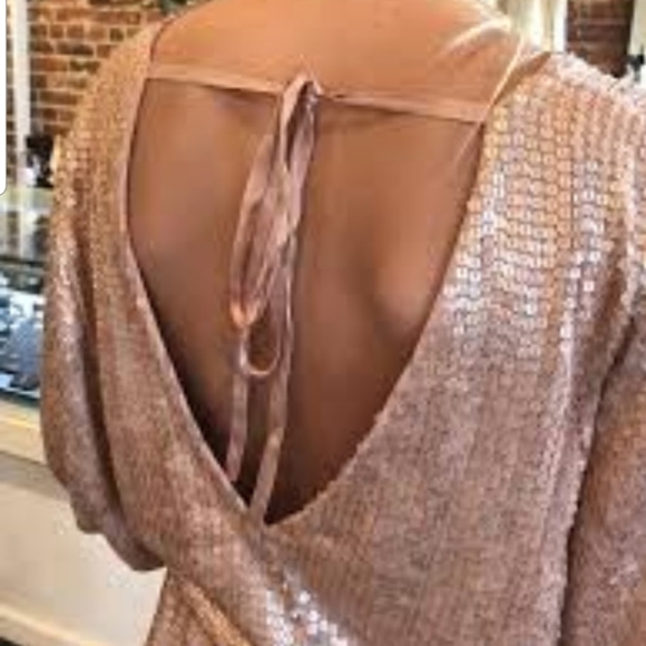 🧡🧡Genevieve Mini Dress - Picture 9 of 10
